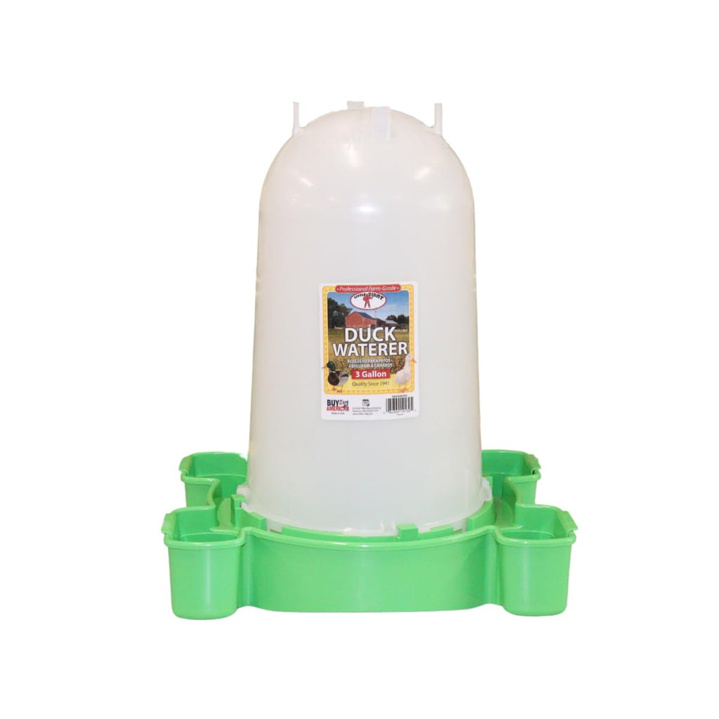 3 Gallon Plastic Poultry Waterer Y691599