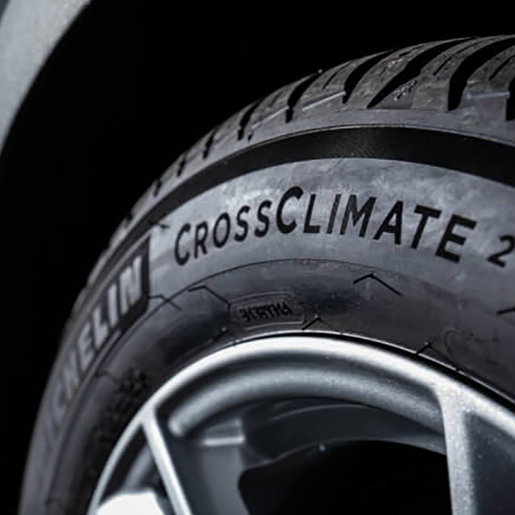 235/45R18 98V XL Tire O13681