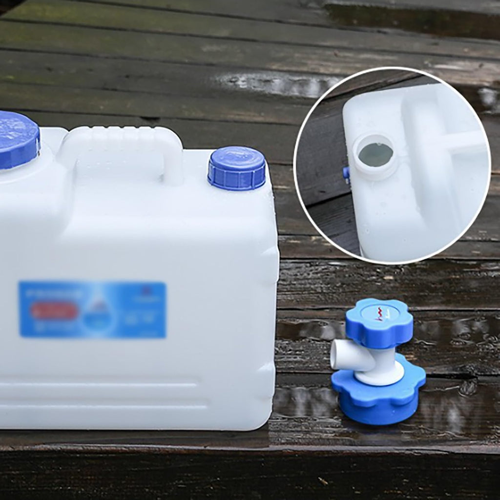2 Gallons Clear Water Container with Spigot and Handle W775855