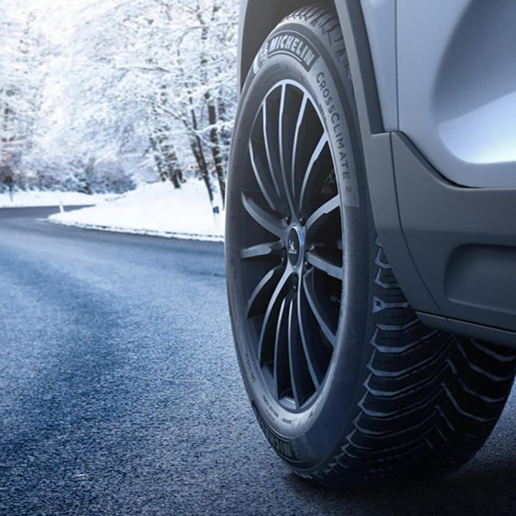 235/45R18 98V XL Tire O13681